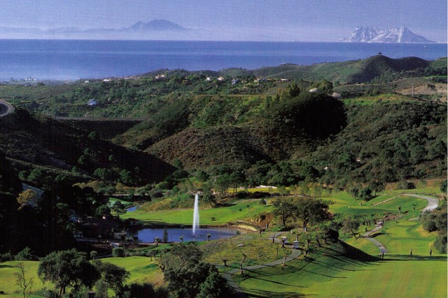 Benahavis Golf & Country Club.
Today called Marbella Club Golf Resort |  
Residential and golf resort | 18 holes golf course designed by Dave Thomas Ltd, U.K. 
Architect: Antonio Garcia Garrido
