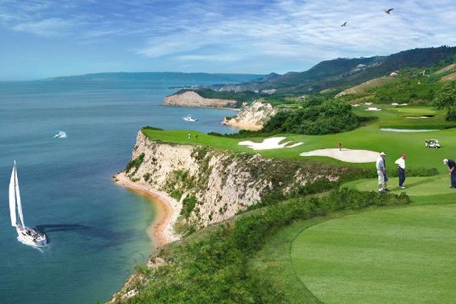 Thracian Cliffs Golf & Spa Resort | 
Kavarna | Bulgaria
