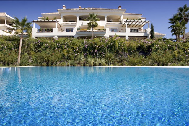 Aloha Park | 9 luxury apartment houses | Tobal arquitectos | Marbella 